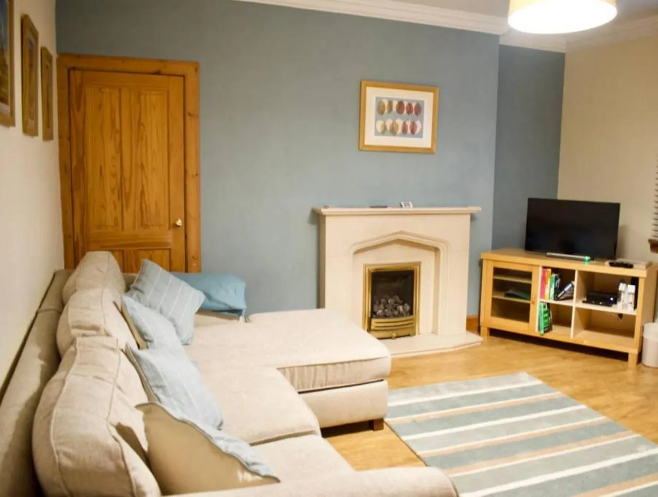 Newly Refurbed Home With Free Parking Edinburgh United Kingdom